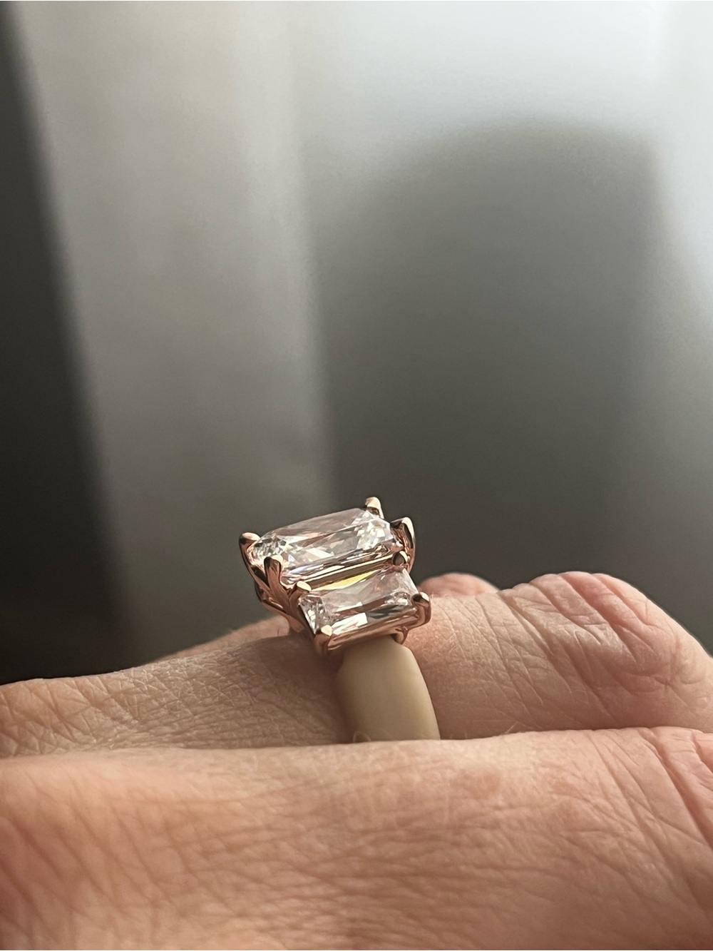 Three-Stone Emerald Cut CZ Crystal Silicone band Ring in Gold / tan size 4 - Picture 11 of 13